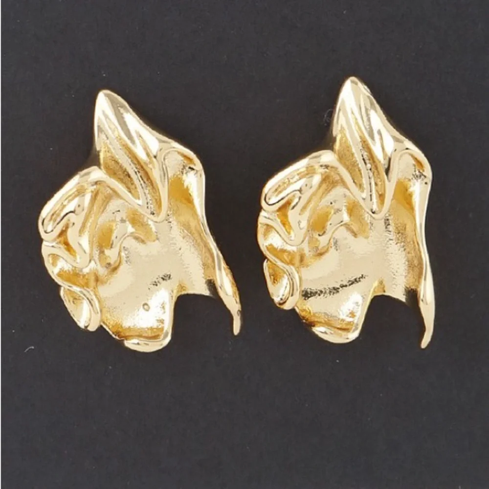 8J. Abstract Ripple In Time Earrings - Picture 1 of 4